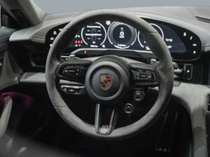 Image 9/16 de Porsche Taycan GTS (2024)