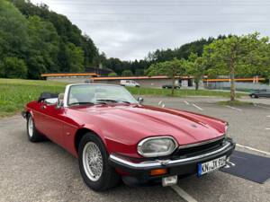 Image 3/40 of Jaguar XJS 5.3 V12 (1991)
