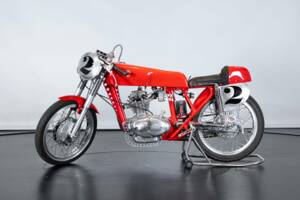 Image 1/34 de Ducati 125 Sport (1957)