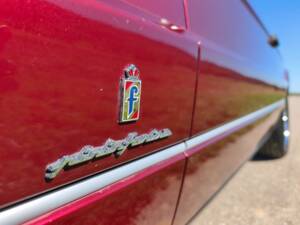 Bild 25/31 von Cadillac Allanté (1989)