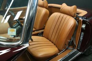 Bild 11/50 von Mercedes-Benz 280 SL (1971)