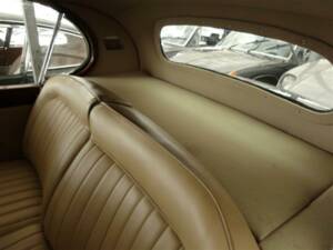 Bild 21/46 von Jaguar XK 120 FHC (1953)