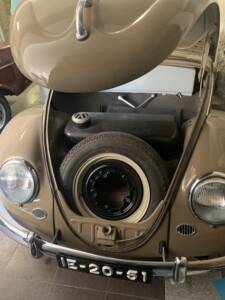 Immagine 46/56 di Volkswagen Maggiolino 1100 Standard "Ovali" (1954)