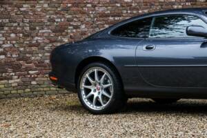 Immagine 40/50 di Jaguar XK8 4.0 (2002)