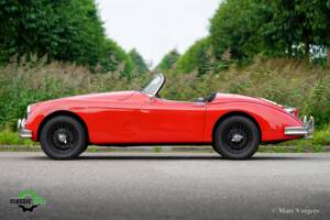 Imagen 3/58 de Jaguar XK 150 OTS (1958)