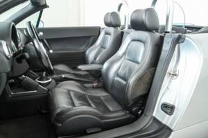 Bild 15/50 von Audi TT 1.8 T (2000)