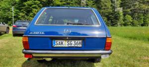 Bild 8/15 von Mercedes-Benz 230 TE (1984)