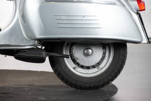 Bild 16/50 von Piaggio Vespa 150 Sprint (1967)