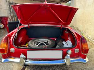 Immagine 54/66 di MG MGB (1977)