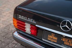 Image 14/91 of Mercedes-Benz 560 SEL (1990)