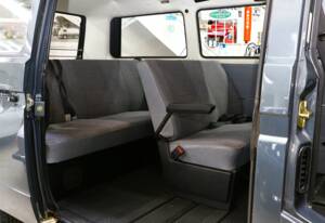 Bild 17/34 von Volkswagen T3 Caravelle GL 1.9 (1987)