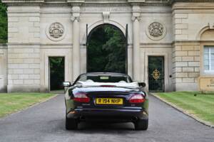 Afbeelding 17/50 van Jaguar XKR (1998)