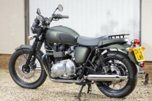 Imagen 7/38 de Triumph Bonneville T100 McQueen (2012)