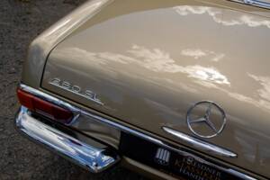 Image 42/56 de Mercedes-Benz 280 SL (1970)