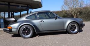 Imagen 2/52 de Porsche 911 Turbo 3.3 (1987)