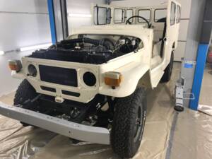 Image 12/14 of Toyota Land Cruiser BJ 45 (1981)