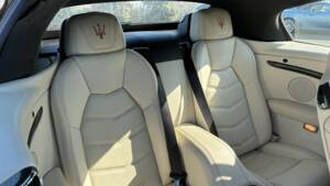 Image 36/54 of Maserati GranCabrio Sport (2015)