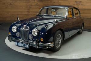 Image 16/19 of Jaguar Mk II 3.8 (1962)