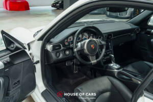 Image 15/24 of Porsche 911 Carrera S (2010)