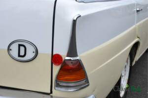 Image 43/47 of Mercedes-Benz 190 c (1963)