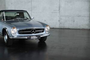 Immagine 12/40 di Mercedes-Benz 230 SL (1966)