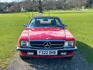 Image 15/50 de Mercedes-Benz 300 SL (1988)