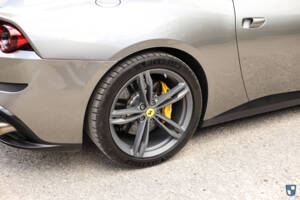 Image 51/61 de Ferrari GTC4Lusso (2017)