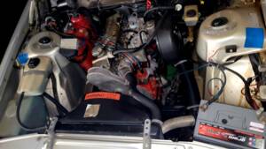 Image 34/38 de Volvo 244 DLS (1977)