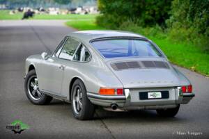 Image 49/57 of Porsche 911 2.0 (1968)