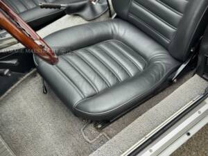 Image 30/95 of Alfa Romeo 2000 Spider Veloce (1980)