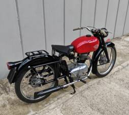 Immagine 3/14 di Gilera 150 Sport (1953)