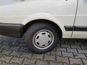 Immagine 8/25 di Volkswagen Passat 1.6 (1988)