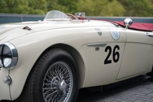 Image 48/50 of Austin-Healey 100&#x2F;6 (BN6) (1958)