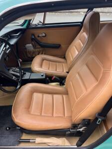 Bild 21/44 von Volvo 1800 ES (1973)