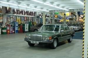 Image 1/50 de Mercedes-Benz 450 SEL 6,9 (1975)