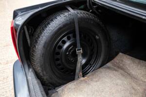 Afbeelding 27/38 van Opel Omega 3,0i 24V (1992)