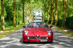 Image 14/50 of Alfa Romeo 8C Spider (2010)