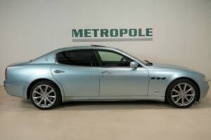 Bild 10/38 von Maserati Quattroporte 4.2 (2005)