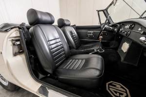 Image 27/50 de MG MGB (1969)