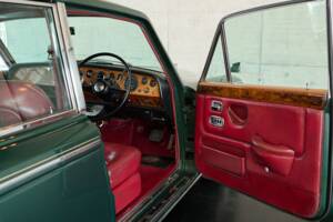 Bild 34/50 von Bentley T 1 (1969)