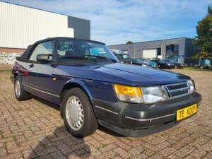 Image 1/8 de Saab 900 2.0i 16V (1992)