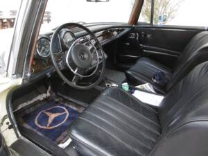 Bild 7/13 von Mercedes-Benz 280 SE 3,5 (1971)