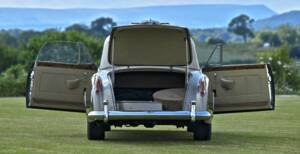 Immagine 18/50 di Bentley S 1 Continental DHC (1958)