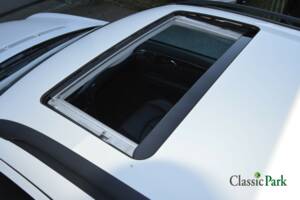 Image 11/50 of Mercedes-Benz E 500 T (2004)