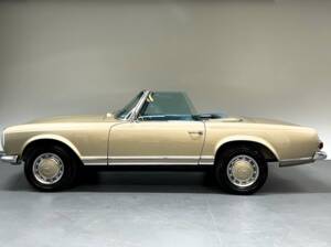 Image 8/26 de Mercedes-Benz 250 SL (1967)