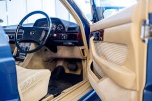 Bild 33/49 von Mercedes-Benz 560 SEL (1986)