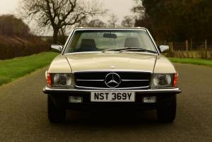 Image 1/50 de Mercedes-Benz 500 SL (1983)