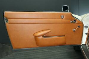 Image 9/50 of Mercedes-Benz 230 SL (1965)