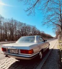 Image 7/22 of Mercedes-Benz 280 SL (1982)