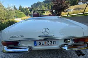 Image 4/11 of Mercedes-Benz 280 SL (1971)